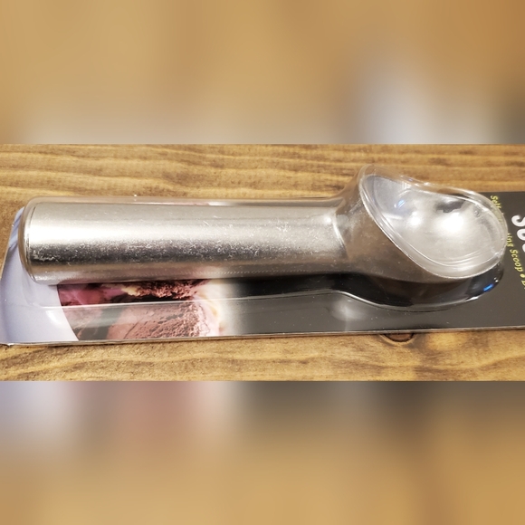 Ice Cream Scoop - Self Defrosting Aluminum - Picture 3 of 4